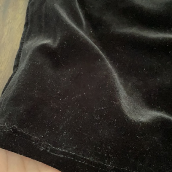 Black Velvet Off the Shoulder Cropped Short Sleeve - Picture 4 of 9